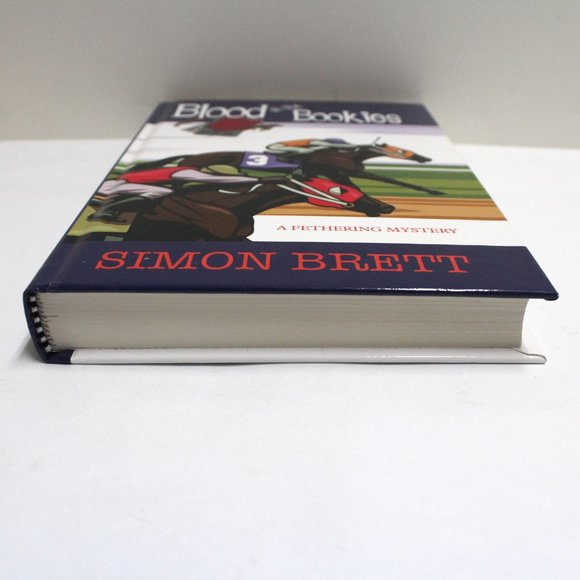 Blood at the Bookies - A Fethering Mystery - Large Print Book by Simon Brett - Picture 4 of 14